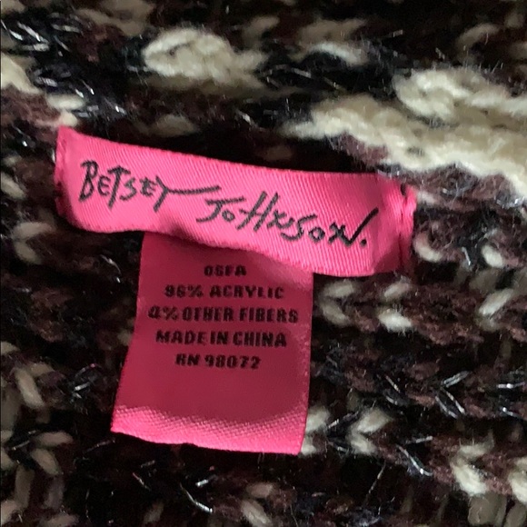 Scarf - Picture 3 of 3